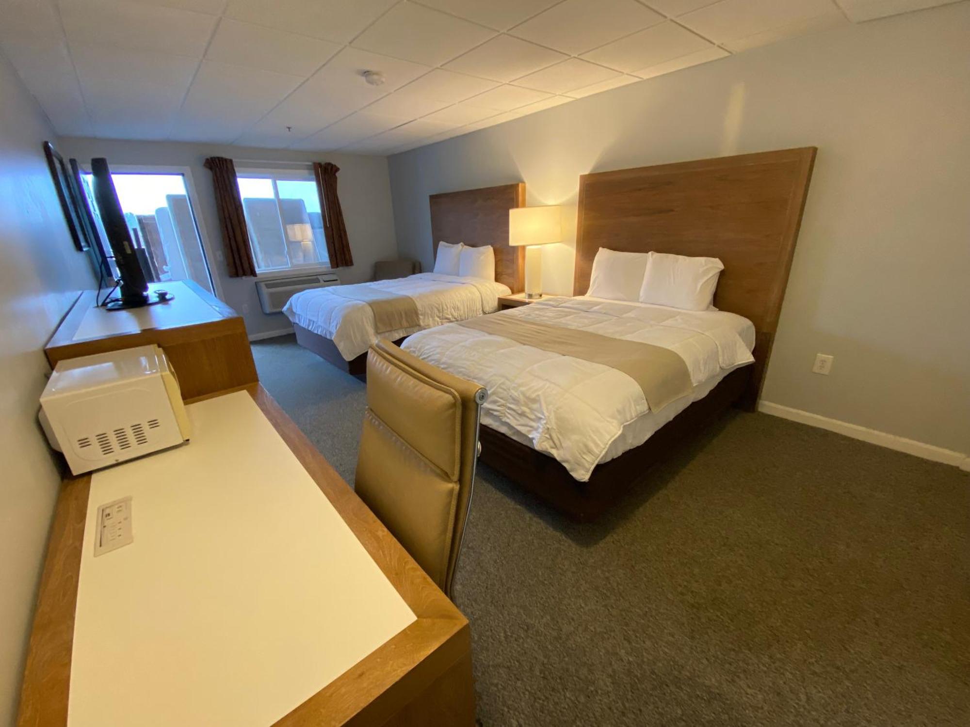 Winnisquam Lake Inn Тилтън Екстериор снимка