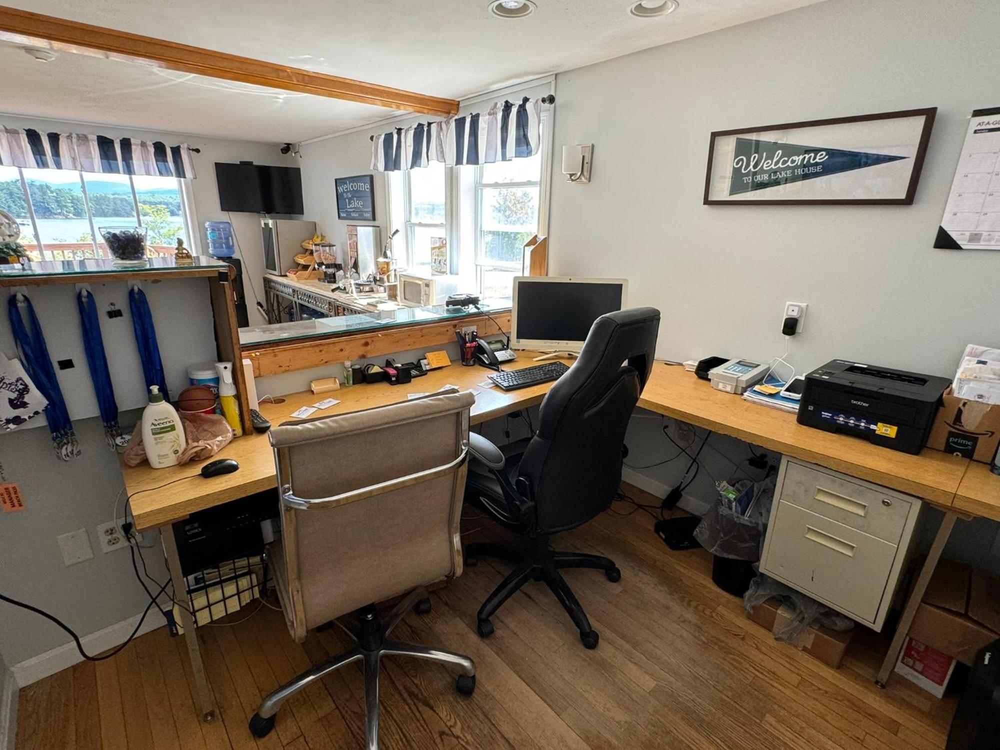 Winnisquam Lake Inn Тилтън Екстериор снимка